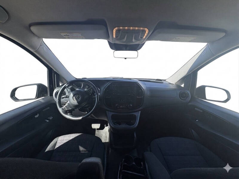 2016 Mercedes-Benz Metris