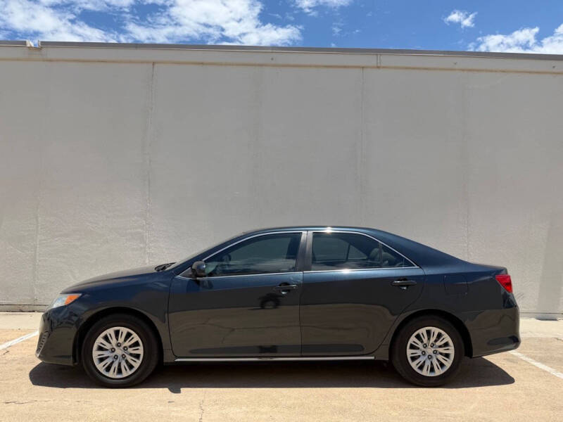 2012 Toyota Camry LE
