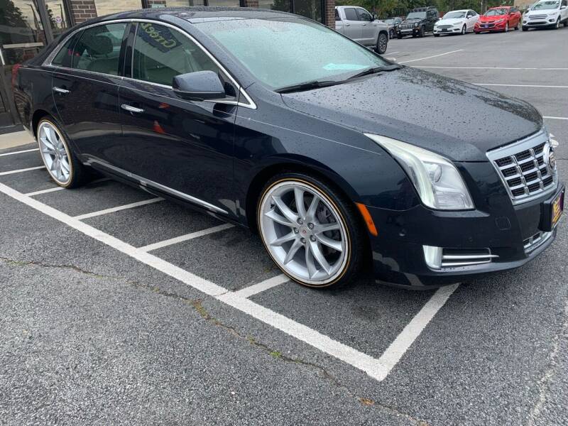 2014 Cadillac XTS for sale at Greenville Motor Company in Greenville NC