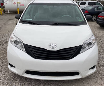 2012 Toyota Sienna Base 7-Passenger