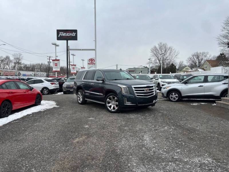 2019 Cadillac Escalade Luxury