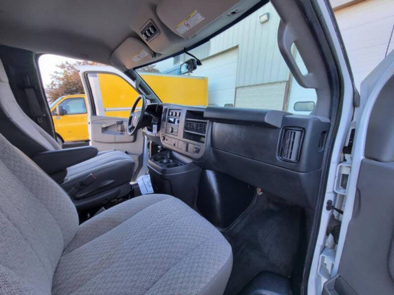 2018 Chevrolet Express LS 3500