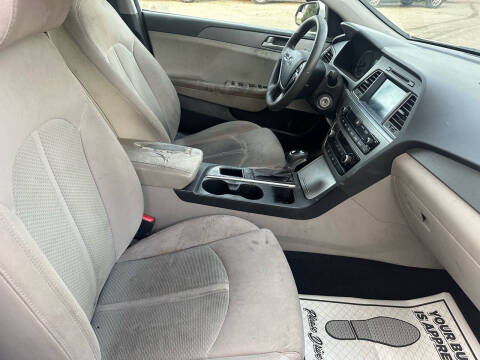 2016 Hyundai Sonata SE