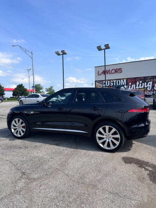 2019 Jaguar F-PACE S