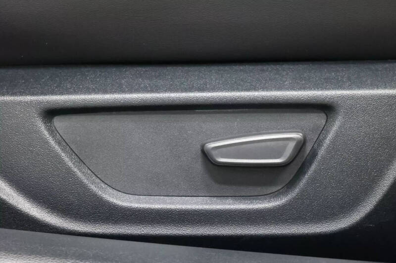 2022 Ford Mustang Mach 1