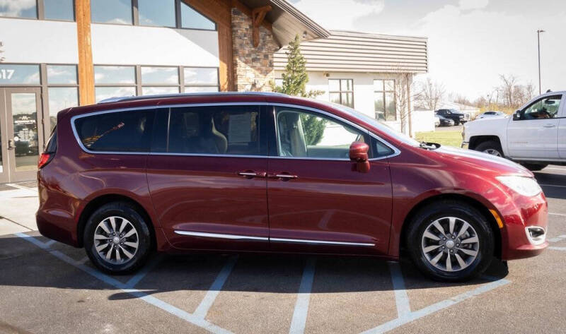 2019 Chrysler Pacifica Touring L Plus