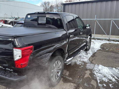 2019 Nissan Titan SL