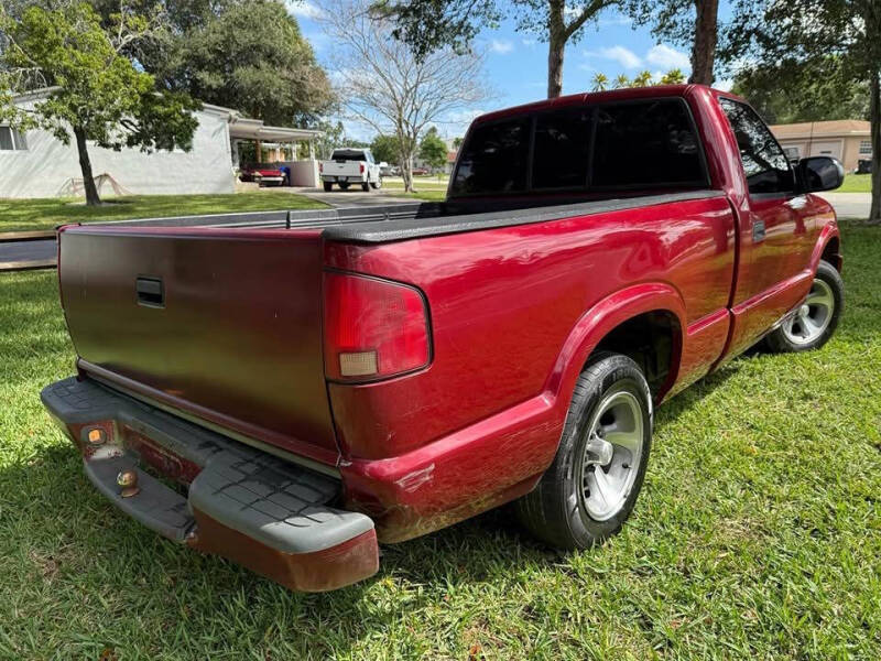 2000 Chevrolet S-10 LS