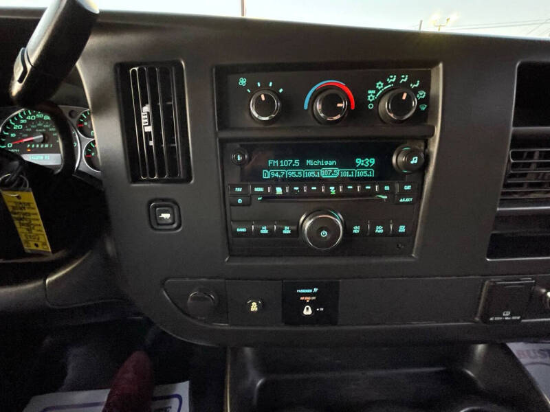 2016 Chevrolet Express 2500