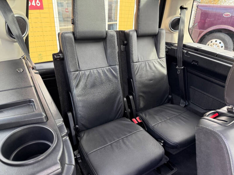 2015 Land Rover LR4 HSE LUX