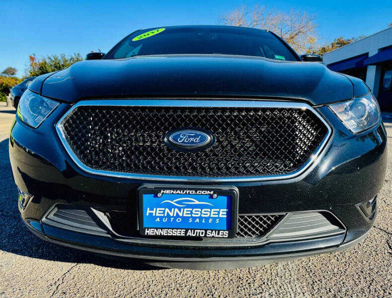 2017 Ford Taurus SHO