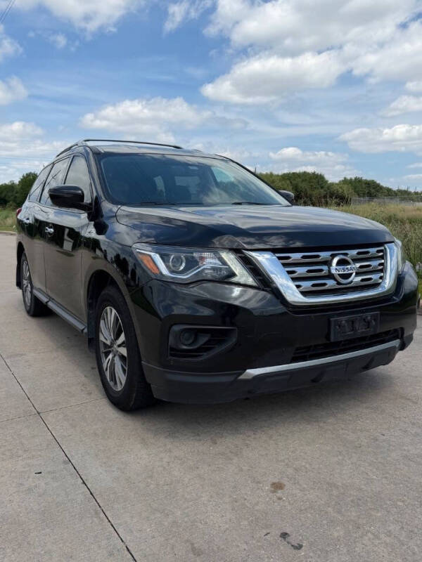 2020 Nissan Pathfinder S