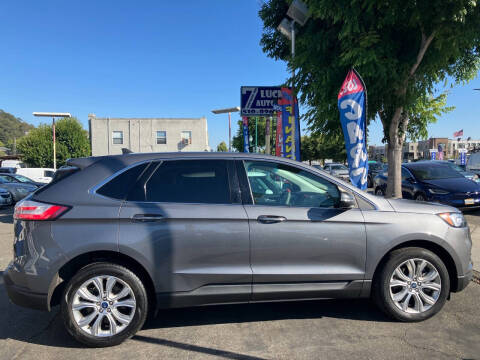 2021 Ford Edge Titanium