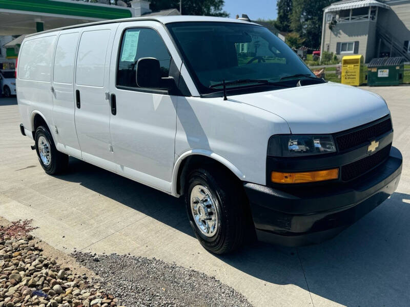 2018 Chevrolet Express Cargo Work Van photo 7