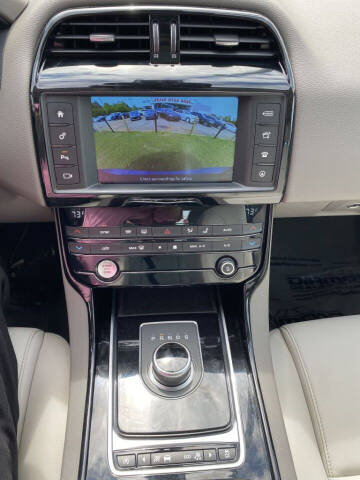 2017 Jaguar XE 20d Premium