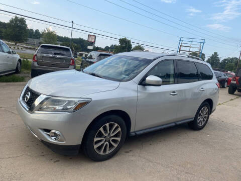 2015 Nissan Pathfinder SV