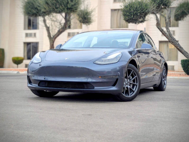 2018 Tesla Model 3 Long Range's photo