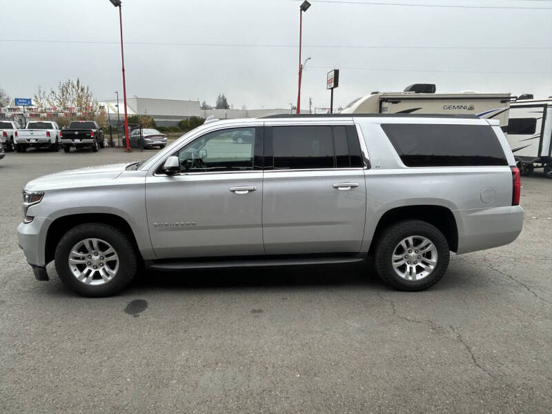 2016 Chevrolet Suburban LT