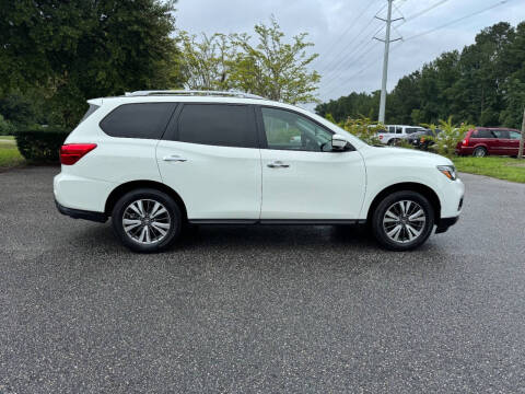 2020 Nissan Pathfinder SL