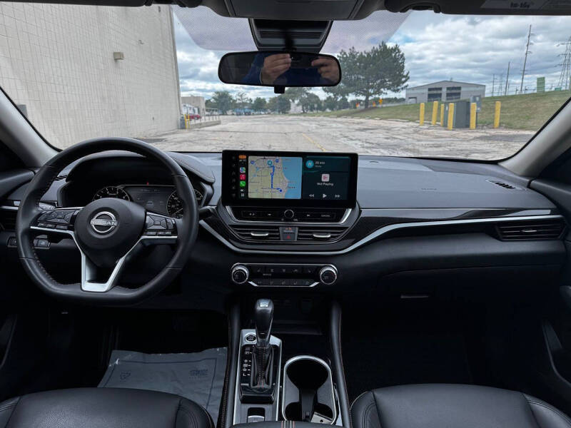 2024 Nissan Altima 2.5 SR