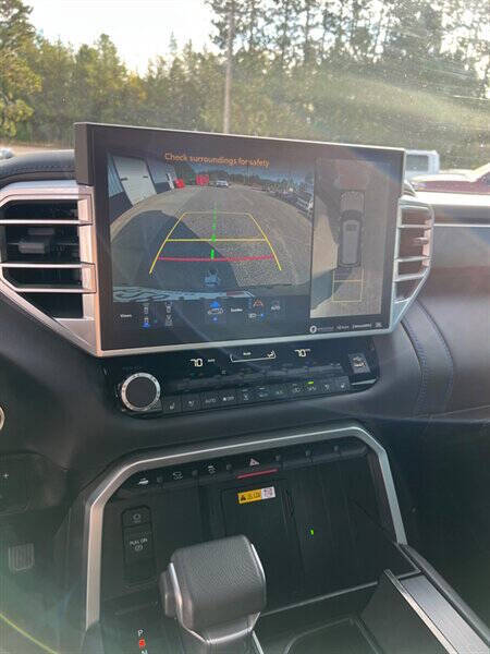 2024 Toyota Sequoia Platinum