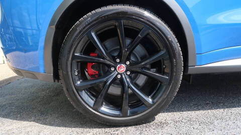 2020 Jaguar F-PACE SVR