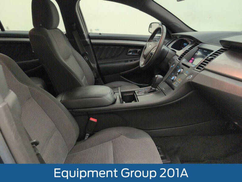 2017 Ford Taurus SEL