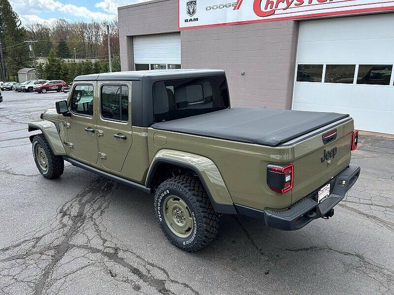 2026 Jeep Gladiator