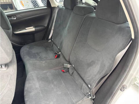 2010 Subaru Impreza 2.5i Premium