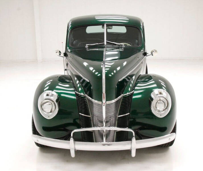1940 Ford Deluxe