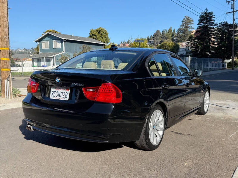 2011 BMW 3 Series 328i