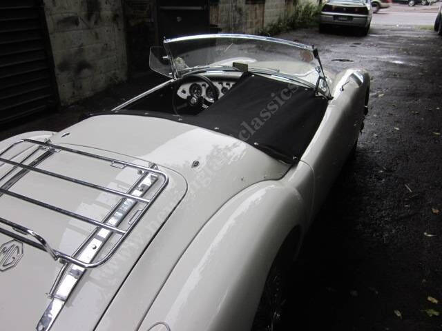 1961 MG MGA