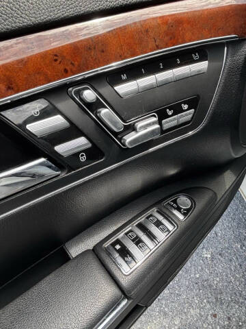 2008 Mercedes-Benz S-Class S 550 4MATIC