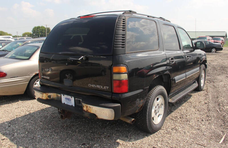2004 Chevrolet Tahoe LS