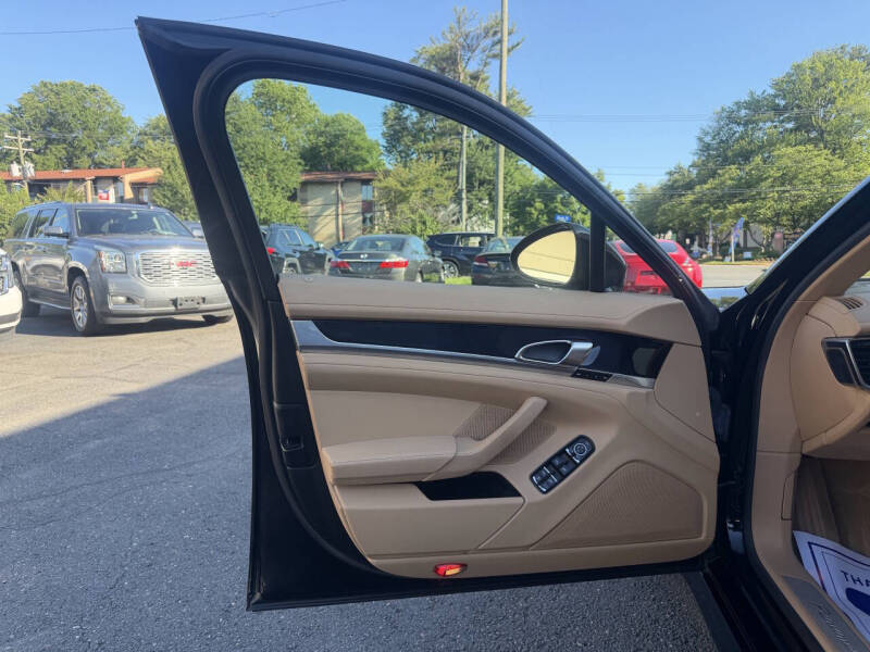 2012 Porsche Panamera