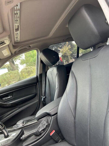 2015 BMW 3 Series 328i