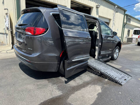 2017 Chrysler Pacifica Limited