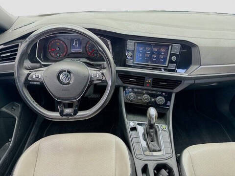 2020 Volkswagen Jetta R-Line