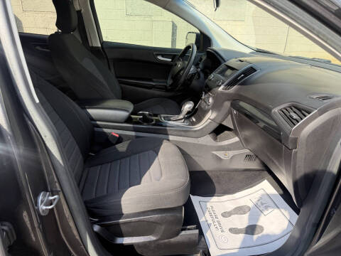 2016 Ford Edge SE