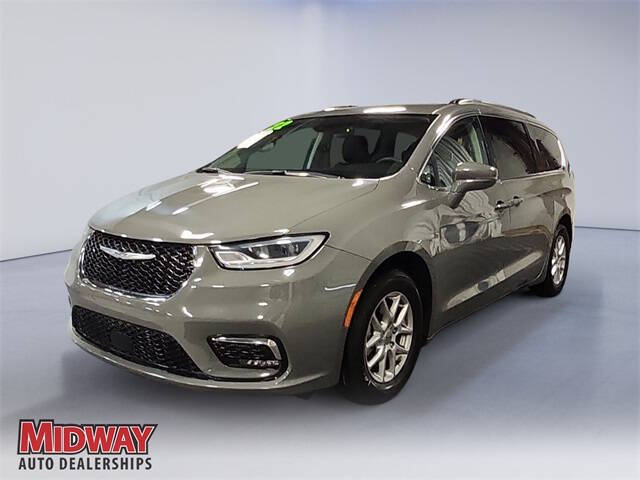 2022 Chrysler Pacifica for sale at MIDWAY CHRYSLER DODGE JEEP RAM in Kearney NE
