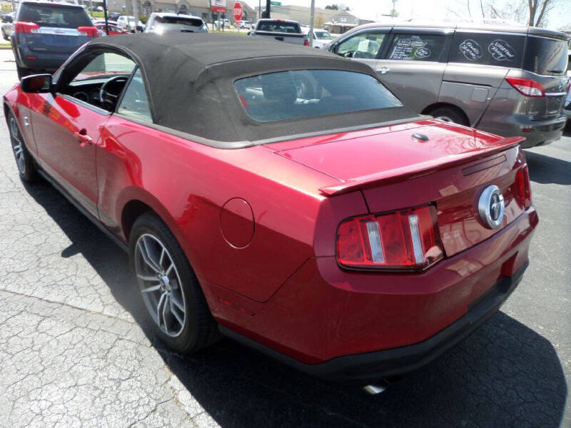 2010 Ford Mustang