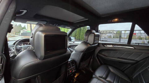 2012 Mercedes-Benz M-Class ML 63 AMG