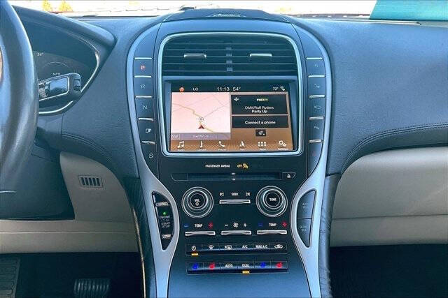 2019 Lincoln Nautilus Reserve