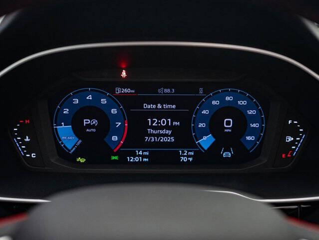 2025 Audi Q3 quattro S line Prem Plus 45 TFSI