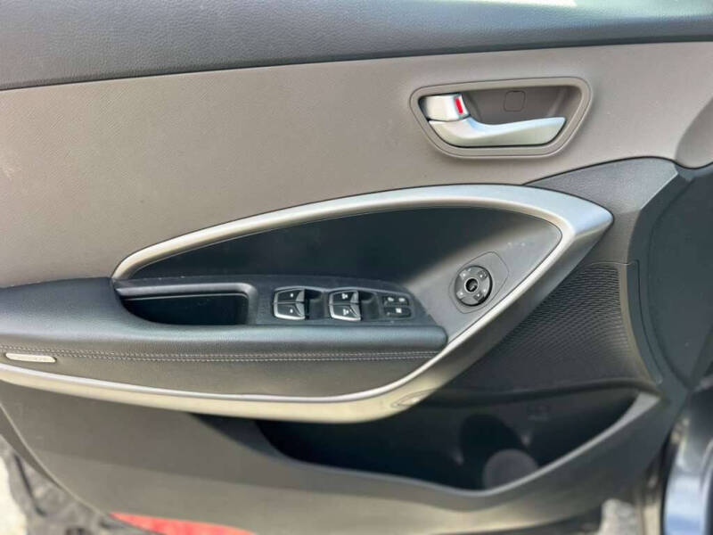 2015 Hyundai Santa Fe Sport 2.4L