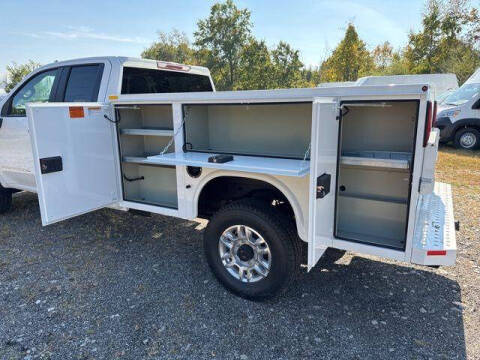 2025 GMC Sierra 2500HD Pro