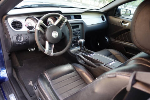 2012 Ford Mustang V6 Premium