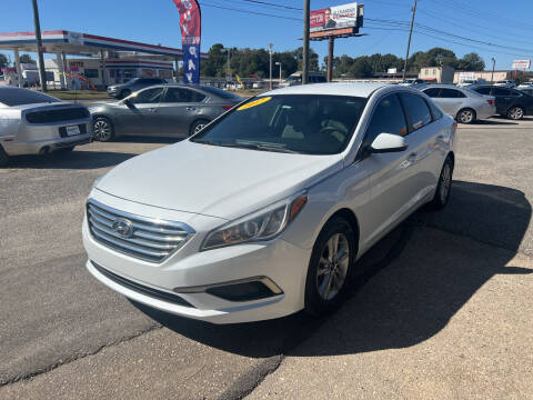 2017 Hyundai Sonata for sale at AUTOMAX OF MOBILE in Mobile AL