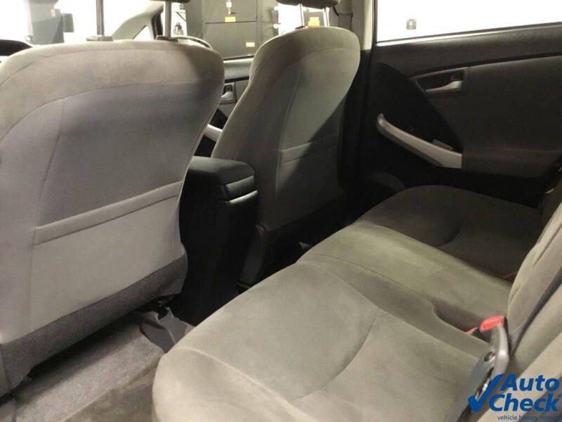 2015 Toyota Prius Three
