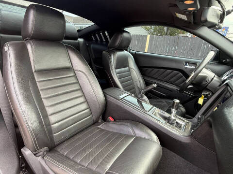 2011 Ford Mustang V6 Premium